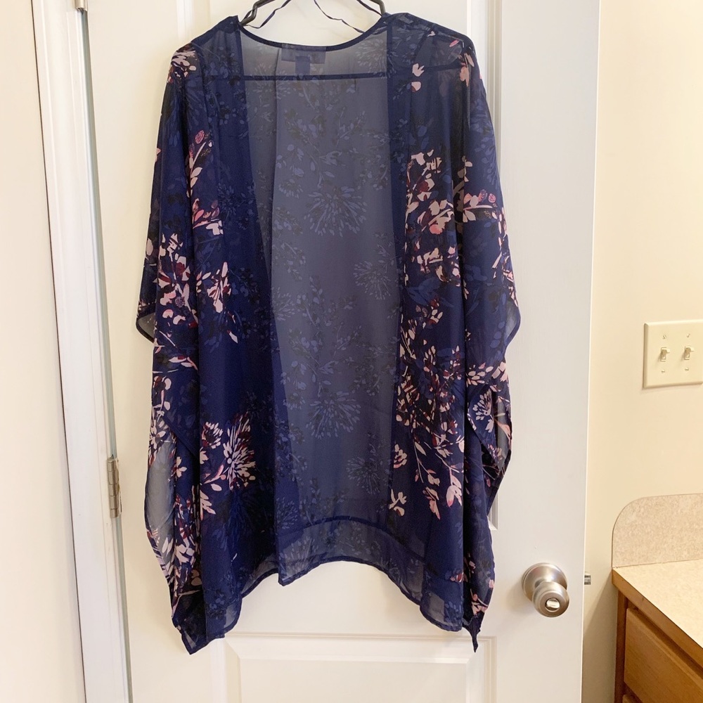 Motherhood Maternity Kimono